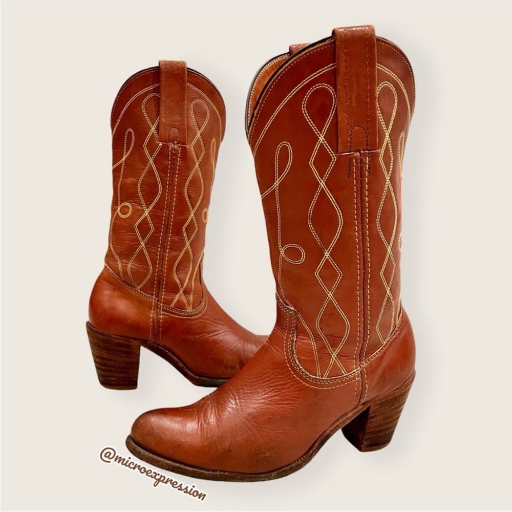 1980's VINTAGE Frye Swirl Stitch Embroidered Cognac Brown Leather Cowboy Boot - Picture 10 of 10
